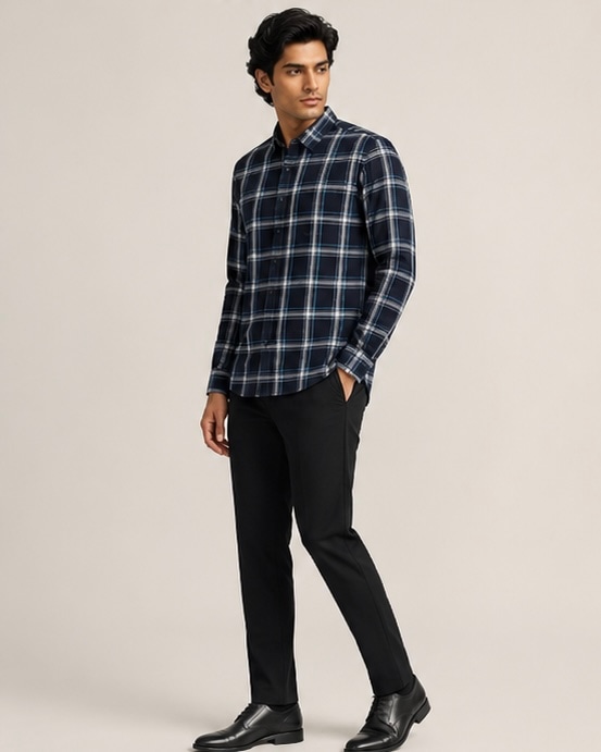 Casual Check Cotton Shirt in Midnight Grid, view 3