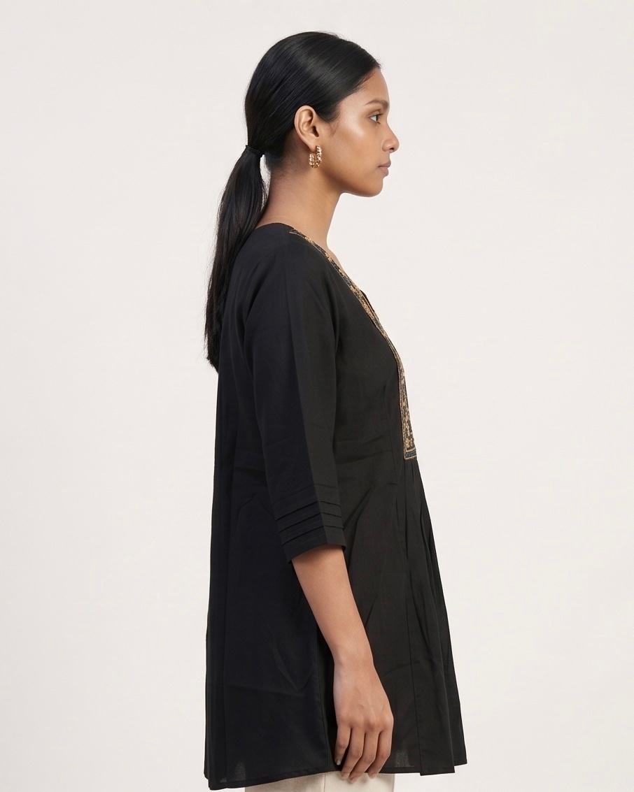Noor Embroidered Kurti in Onyx, view 2